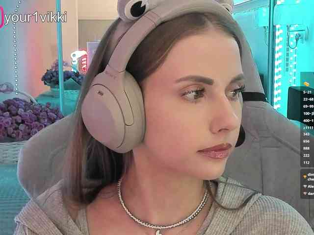 VikkiExtraCheese webcam