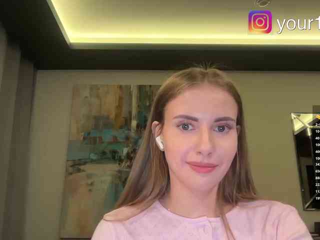 VikkiExtraCheese webcam