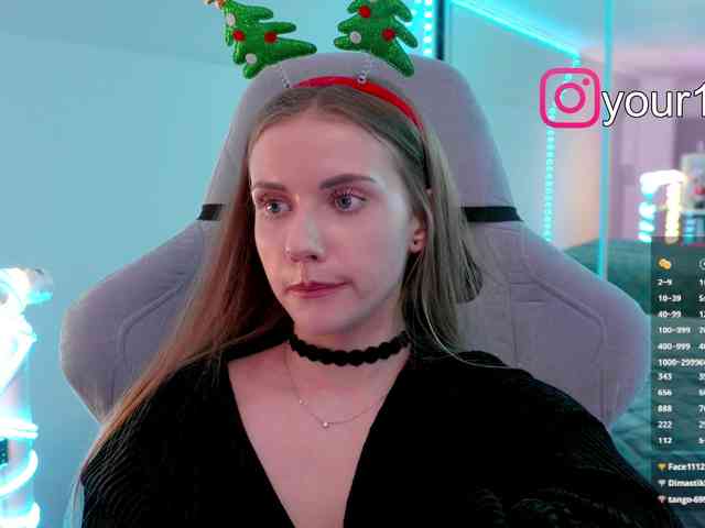 VikkiExtraCheese webcam