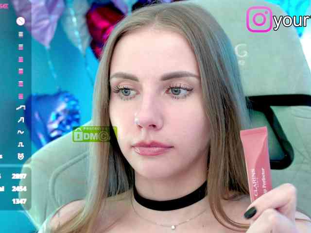 VikkiExtraCheese webcam