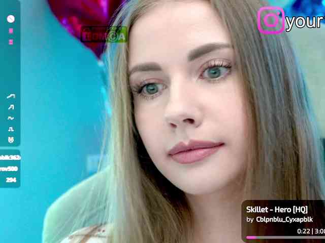 VikkiExtraCheese webcam
