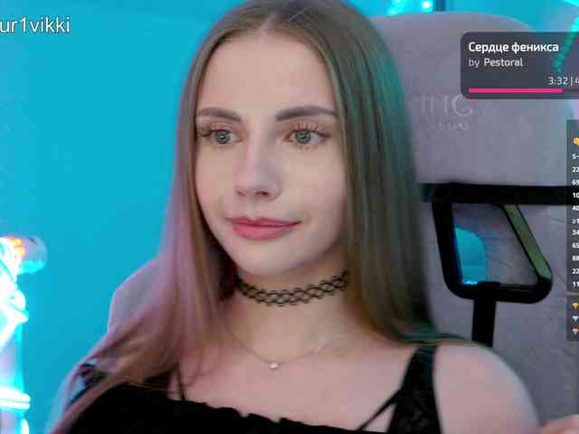 VikkiExtraCheese webcam