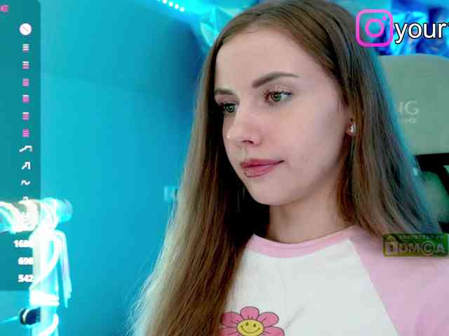 VikkiExtraCheese webcam