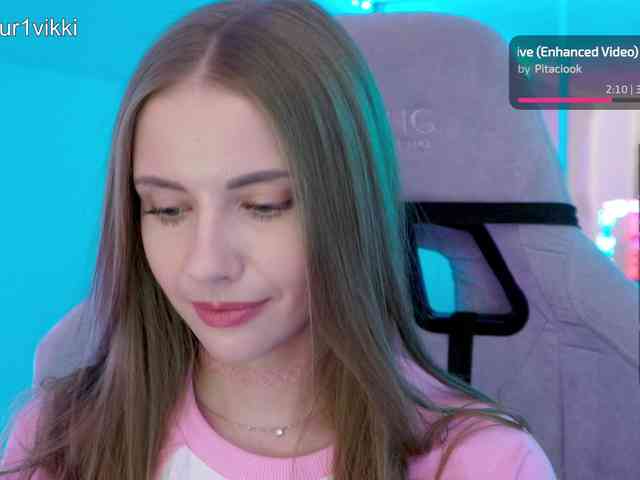 VikkiExtraCheese webcam