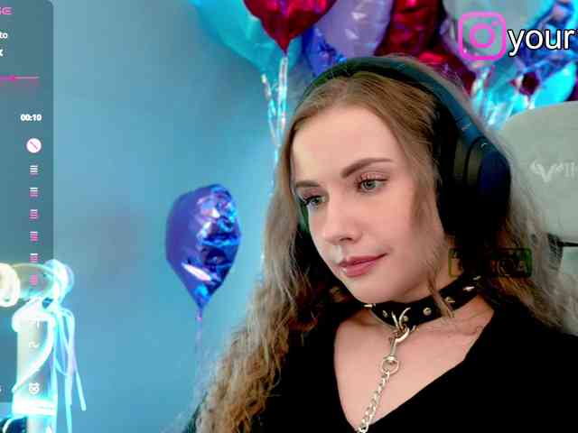 VikkiExtraCheese webcam