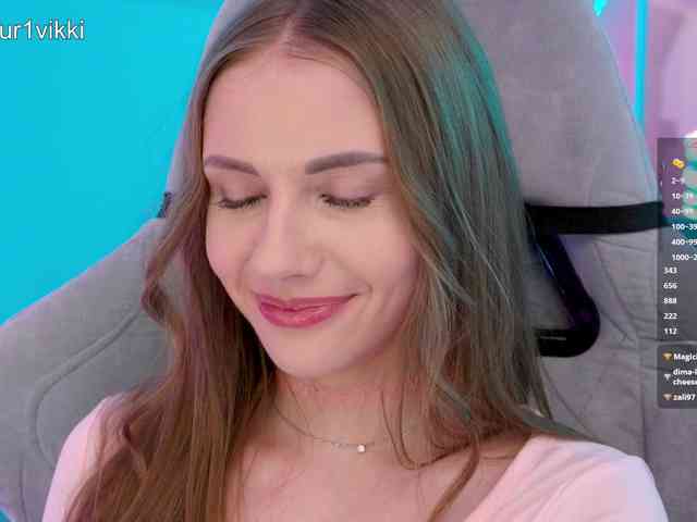 VikkiExtraCheese webcam