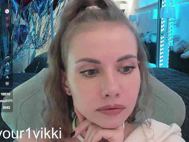 VikkiExtraCheese webcam