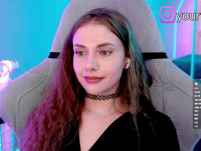 VikkiExtraCheese webcam