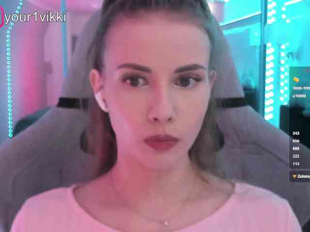 VikkiExtraCheese webcam