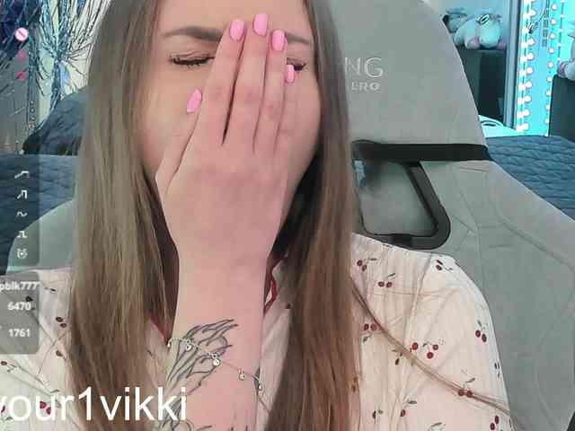 VikkiExtraCheese