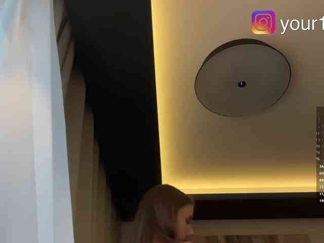 VikkiExtraCheese webcam