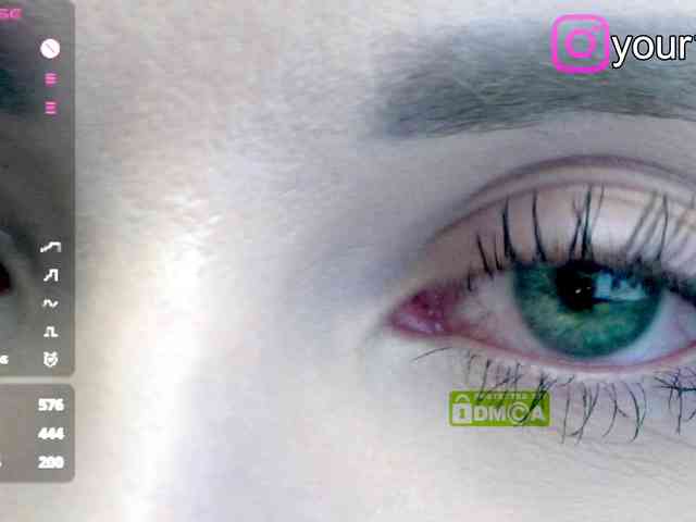 VikkiExtraCheese webcam
