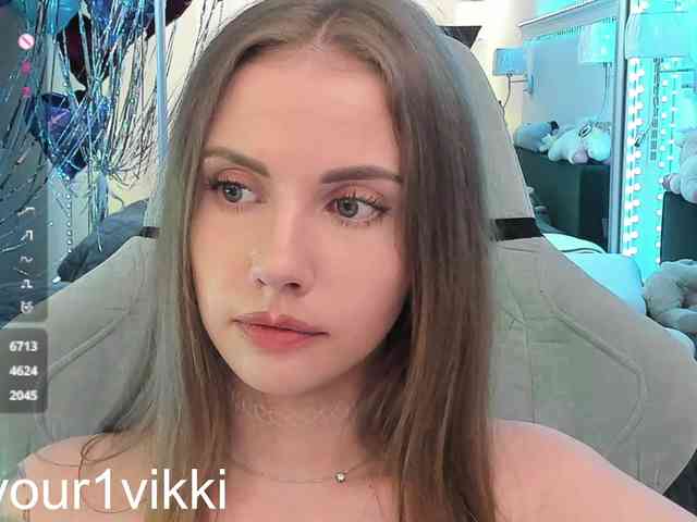 VikkiExtraCheese webcam