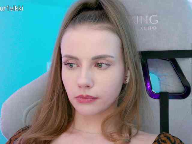 VikkiExtraCheese webcam