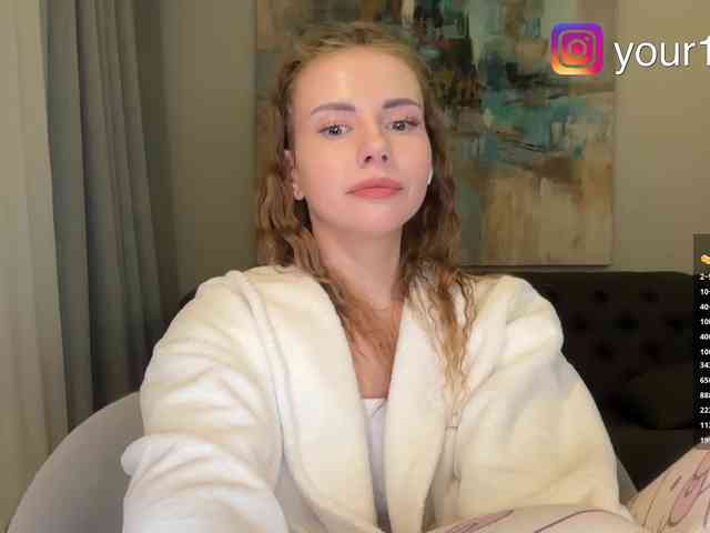 VikkiExtraCheese webcam