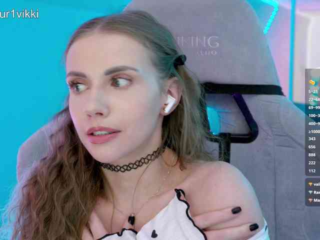 VikkiExtraCheese webcam