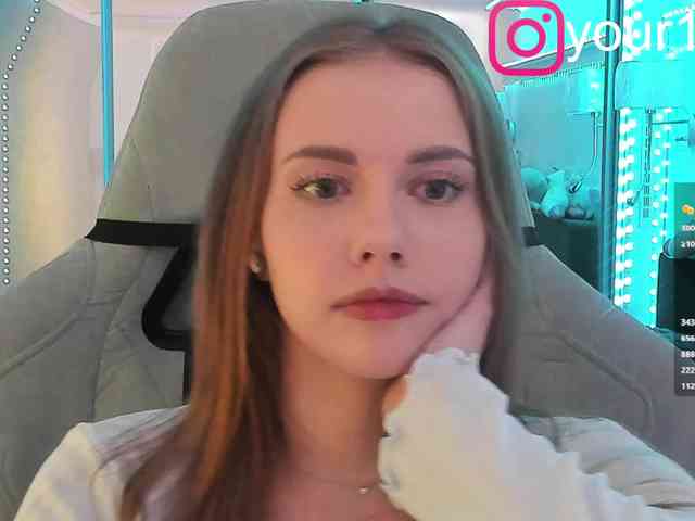 VikkiExtraCheese webcam