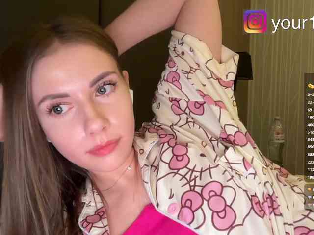 VikkiExtraCheese webcam