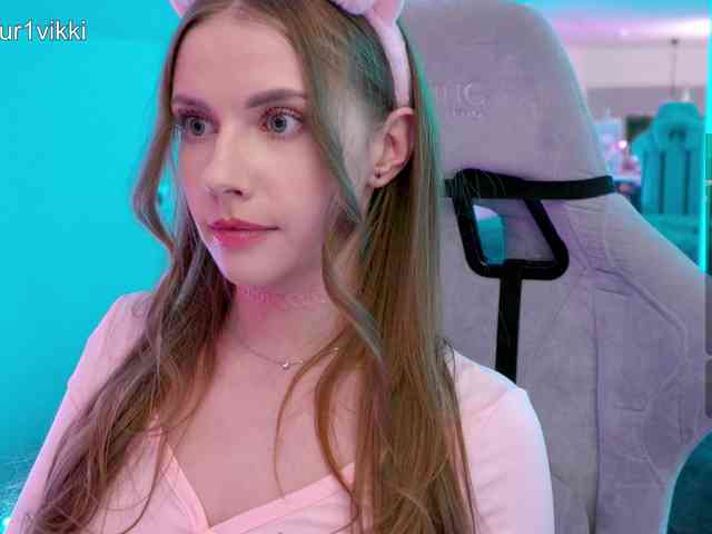 VikkiExtraCheese webcam