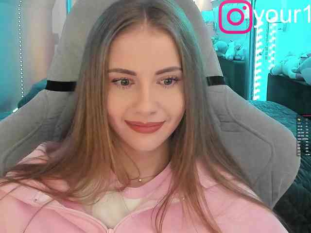 VikkiExtraCheese webcam