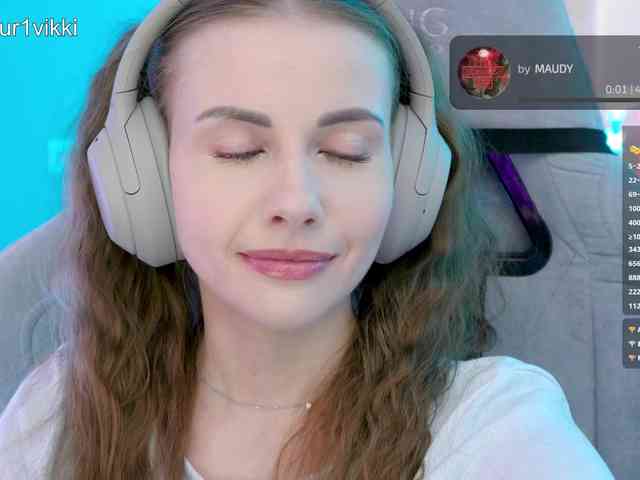 VikkiExtraCheese webcam