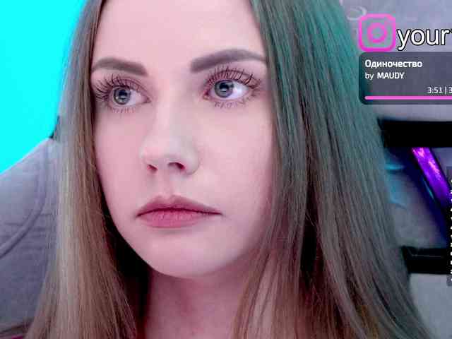 VikkiExtraCheese webcam