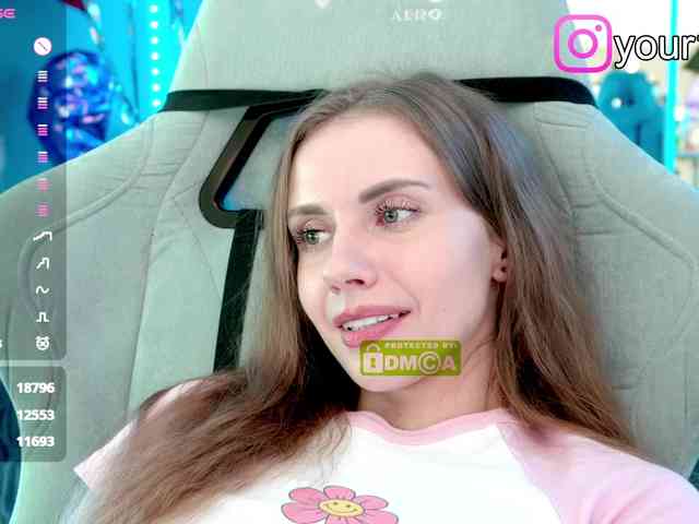 VikkiExtraCheese webcam