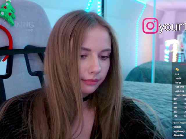 VikkiExtraCheese webcam