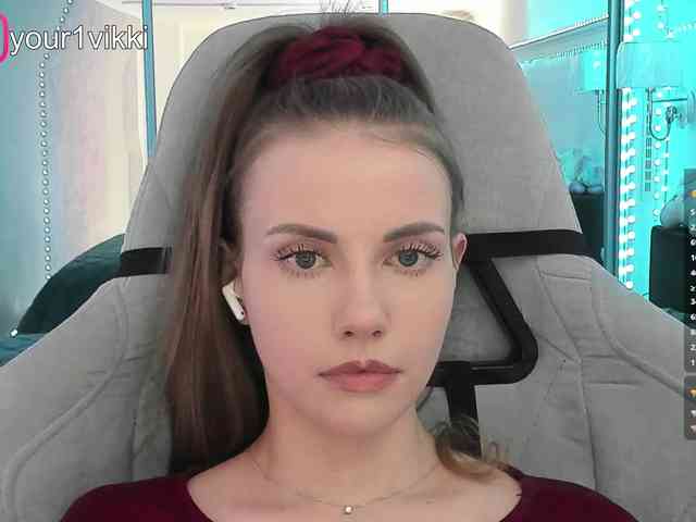 VikkiExtraCheese webcam