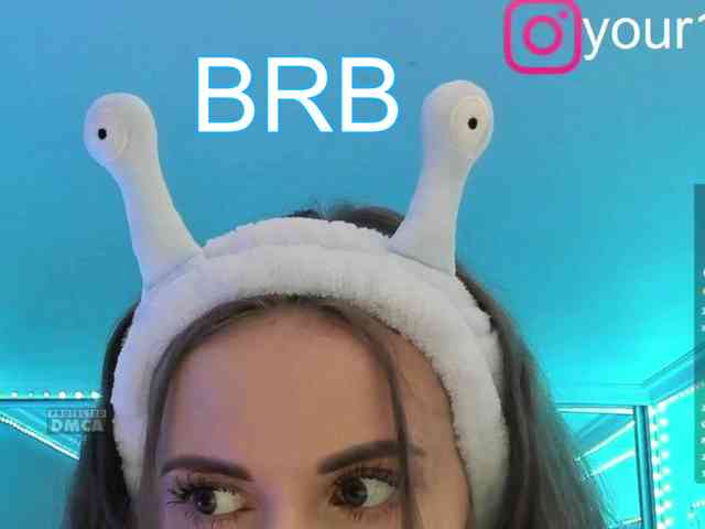 VikkiExtraCheese webcam