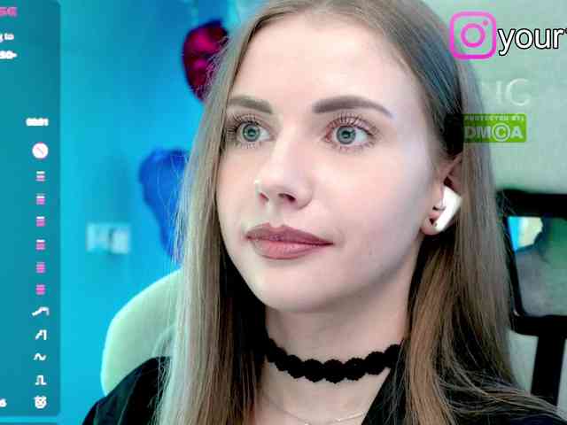 VikkiExtraCheese webcam