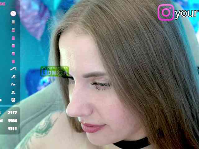 VikkiExtraCheese webcam