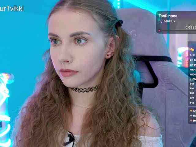 VikkiExtraCheese webcam