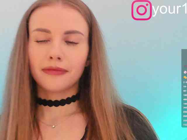 VikkiExtraCheese webcam