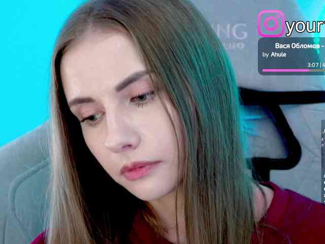 VikkiExtraCheese webcam