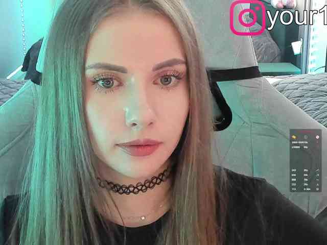 -VikkiL0vesCheese- -VikkiL0vesCheese-