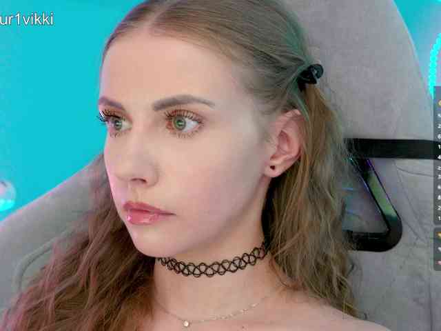 VikkiExtraCheese webcam