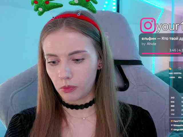 VikkiExtraCheese webcam