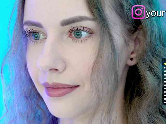 VikkiExtraCheese webcam