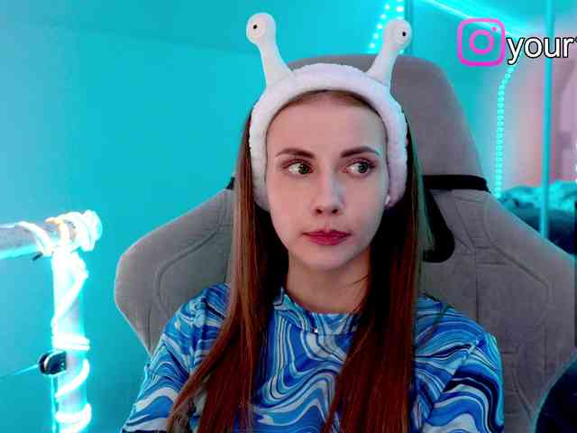 VikkiExtraCheese webcam