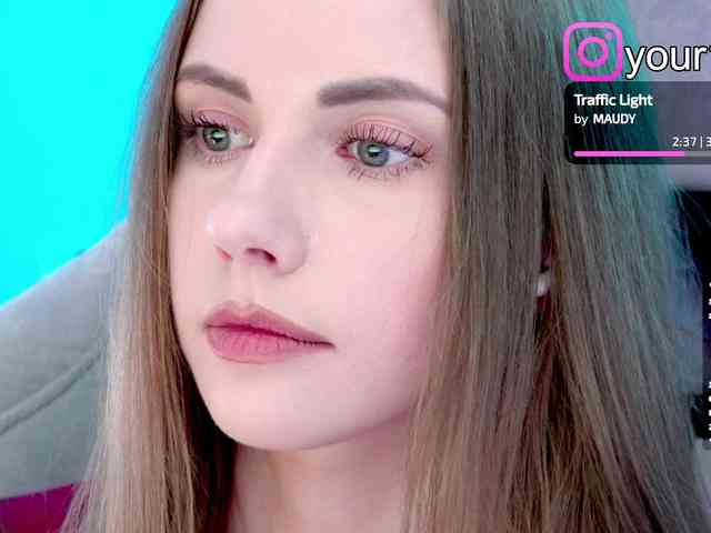 VikkiExtraCheese webcam