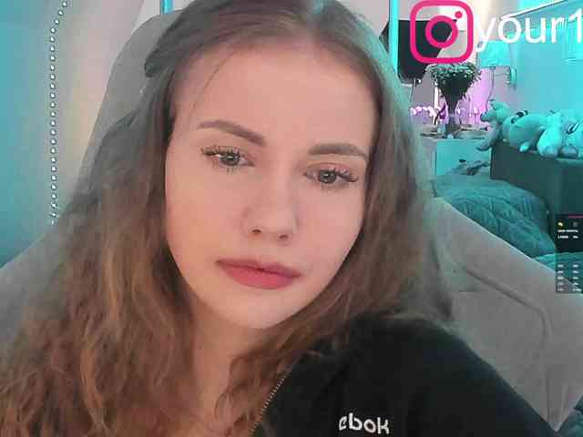VikkiExtraCheese webcam