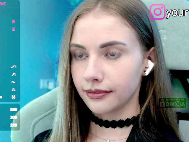 VikkiExtraCheese webcam