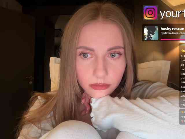 VikkiExtraCheese webcam