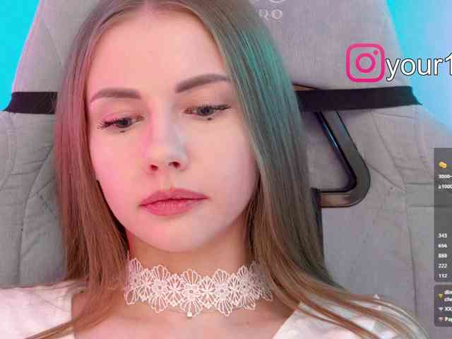 VikkiExtraCheese webcam