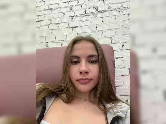 VikkiExtraCheese webcam