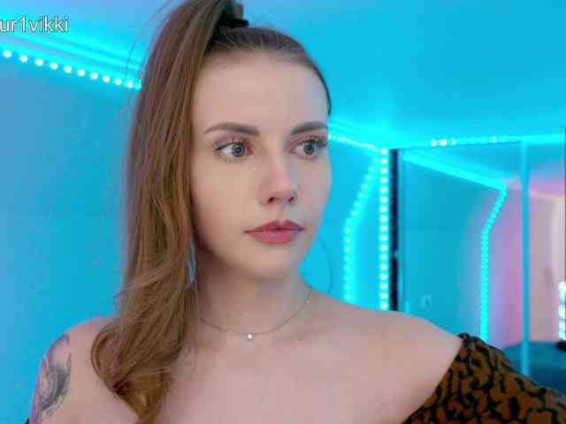 VikkiExtraCheese webcam