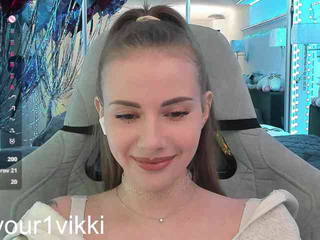 VikkiExtraCheese webcam