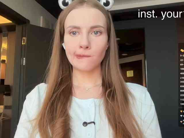 VikkiExtraCheese webcam