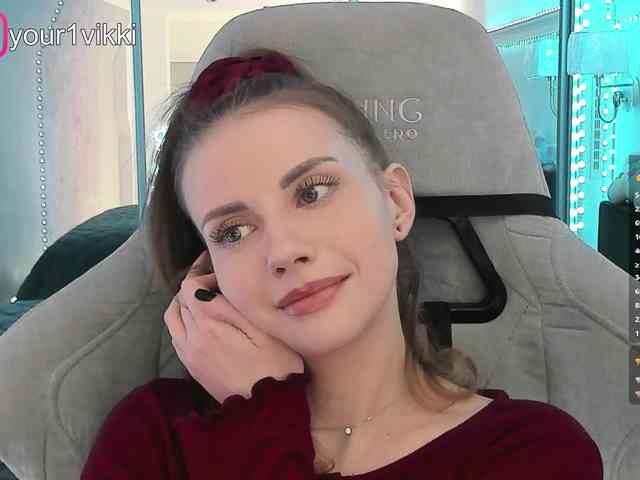 VikkiExtraCheese webcam